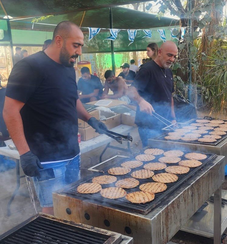 באדיבות מאיר בכר