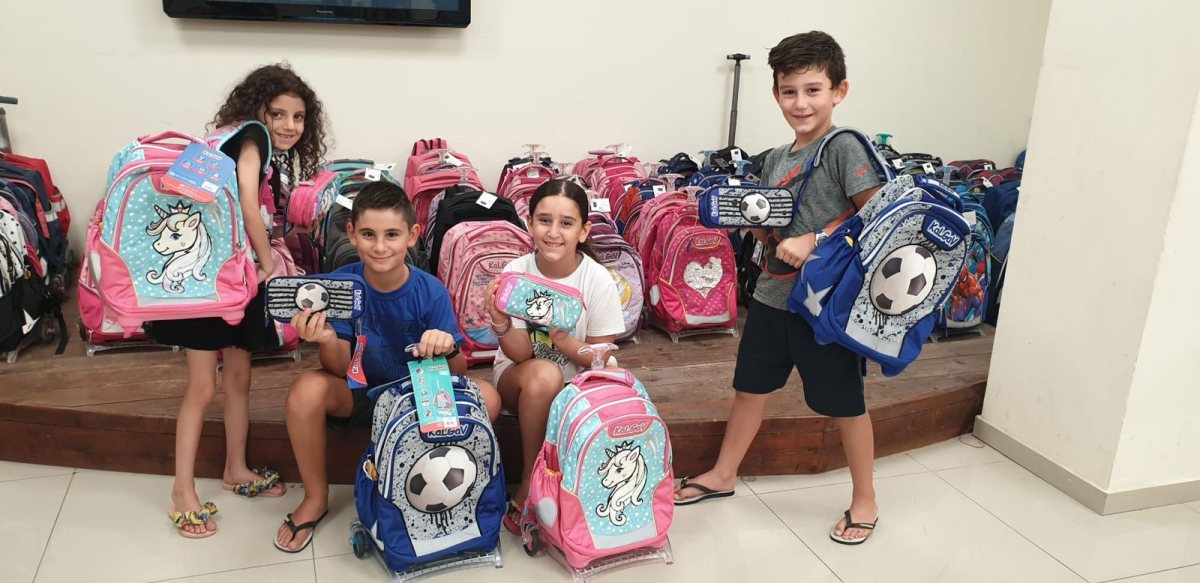 עומתת ״תיק לכל ילד״