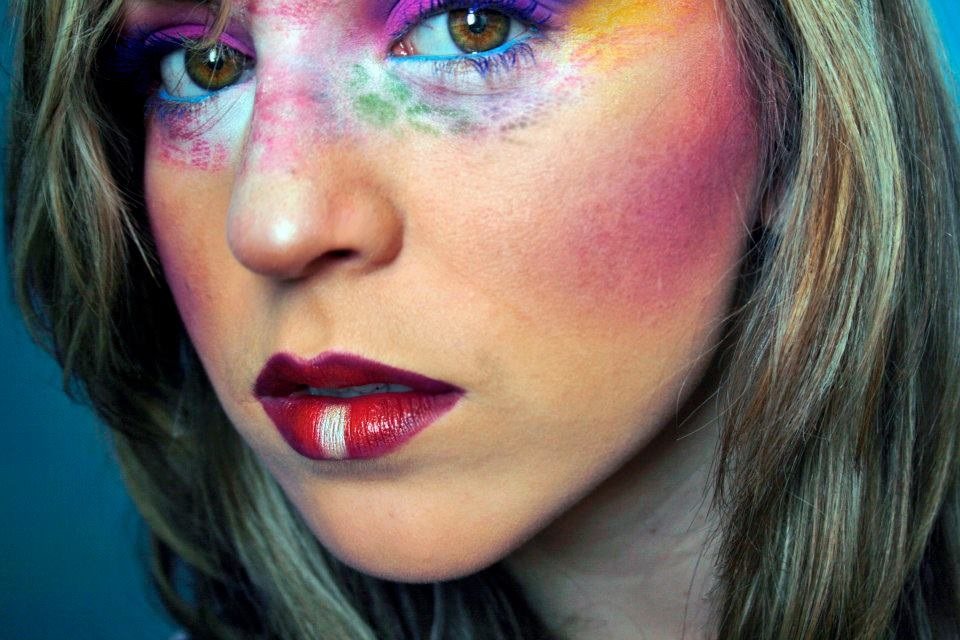 פנטזייה  בצבעים , איפור וצילום,  אליזבט פולין ל-ירין שחף