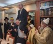 בלעדי: ראש העיר במשתה היין בבית איש החסד