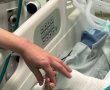 ילד בן 4.5 נכווה קשות לאחר שנפל לסיר מרק רותח- מצבו יציב אך מורדם ומונשם