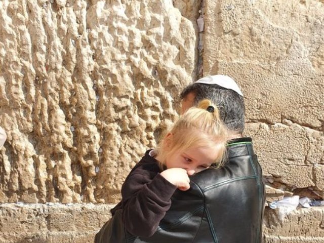 אייל בן שמחון והנכד יהונתן