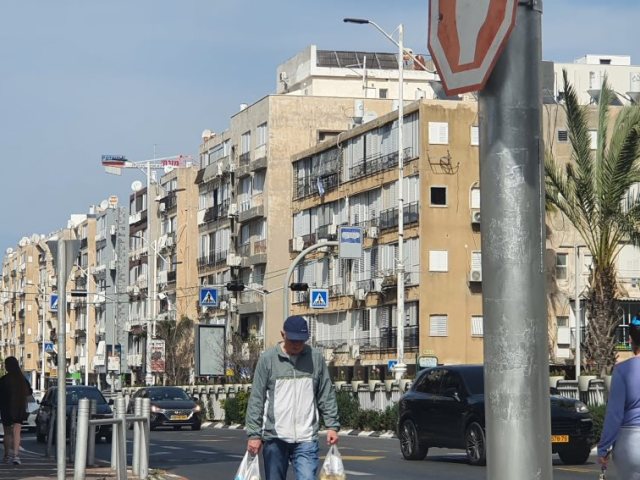 בלפור בת ים צילום מערכת האתר