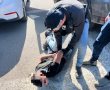 כתב אישום: רדפו אחרי עיתונאי ''כאן'' וניסו לחסל אותו בסמוך לביתו