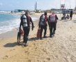 נמשכים החיפושים: שני אחים מירושלים טבעו בים; אחד במצב אנוש והשני נעדר (וידאו)