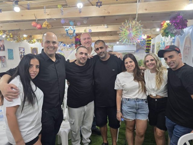 צילום: פייסבוק ראש העיר צביקה ברוט
