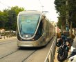 ראשון אחרי החג בירושלים: תקלה רודפת תקלה ברכבת הקלה