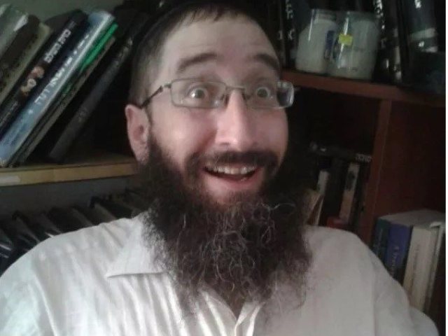 דוד החקיין (מתוך האתר הרשמי)