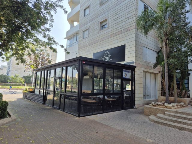 בתי הקפה באשדוד סגורים  צילום אשדוד נט